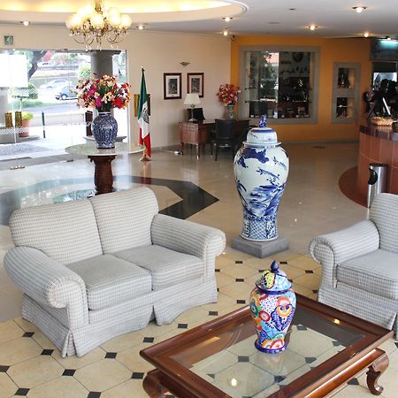 Krystal Satelite Maria Barbara Tlalnepantla (Morelos) Exterior foto Lobby