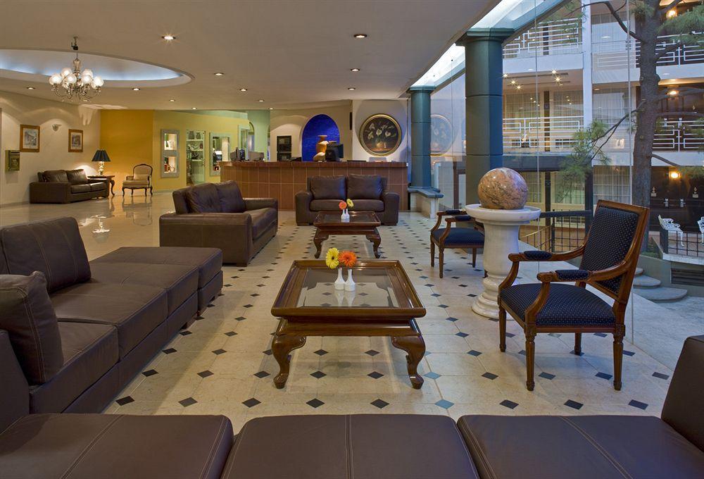 Krystal Satelite Maria Barbara Tlalnepantla (Morelos) Interior foto Lobby