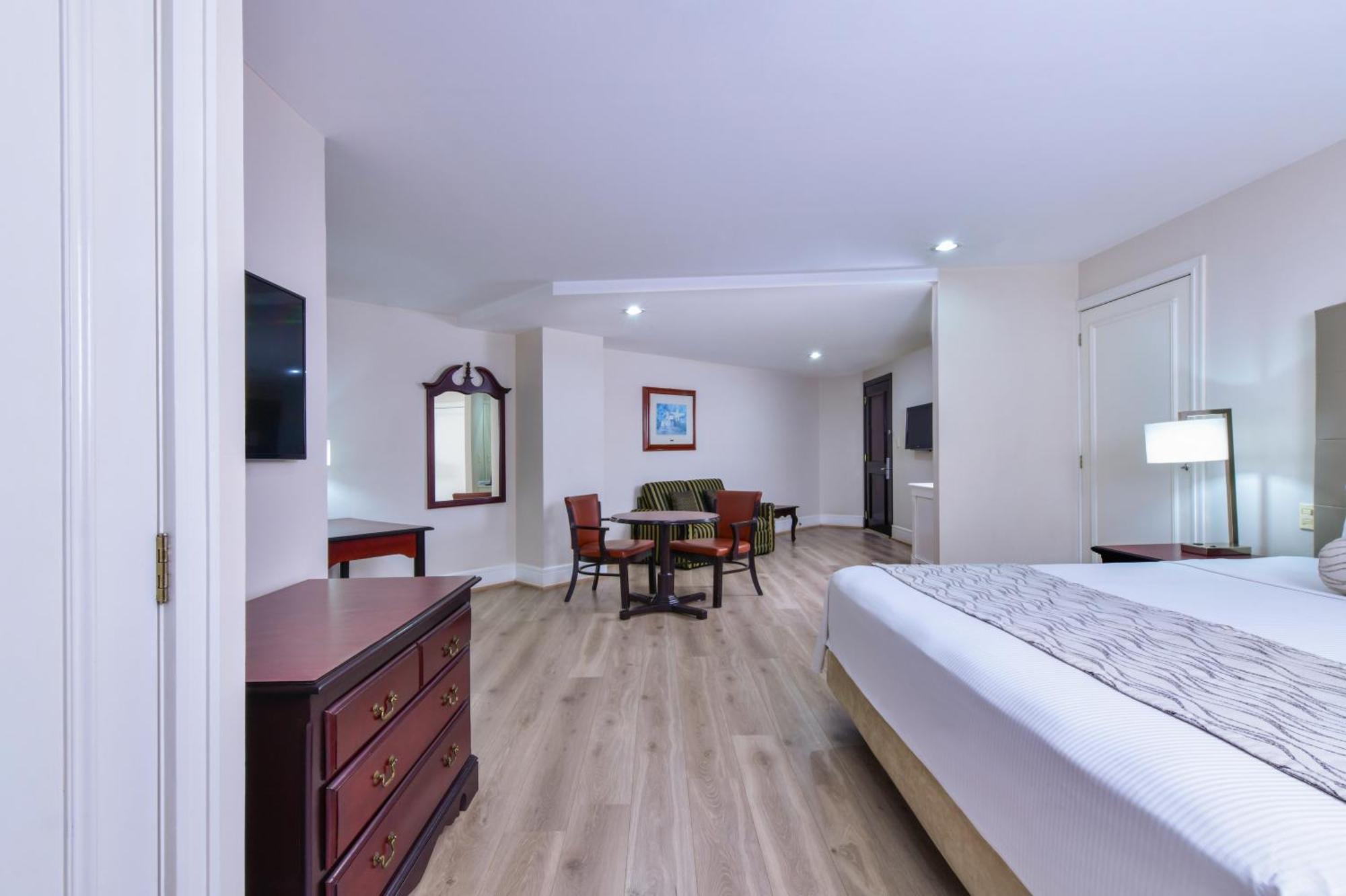 Krystal Satelite Maria Barbara Tlalnepantla (Morelos) Exterior foto A typical room at the hotel