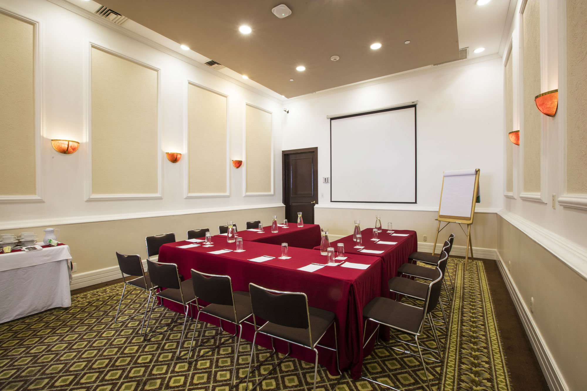 Krystal Satelite Maria Barbara Tlalnepantla (Morelos) Exterior foto Meeting room